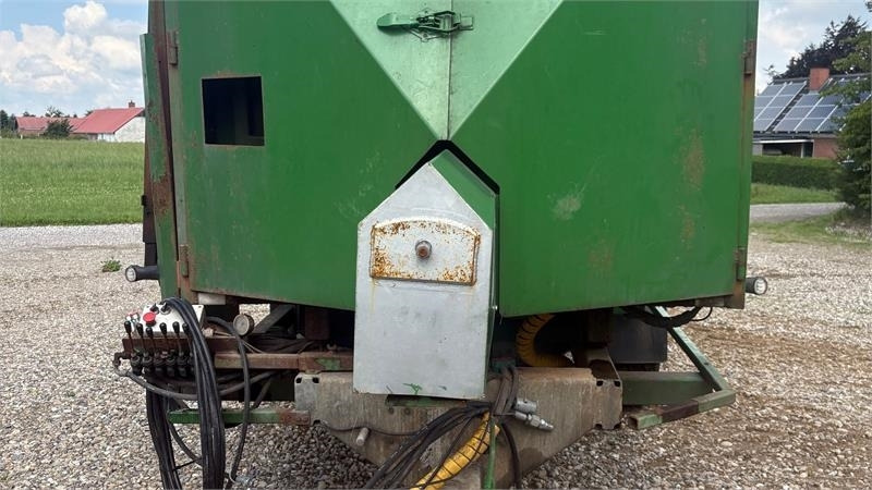 Pomi Renovo 10m3 Pomi - Garbage truck body: picture 4 Pomi Renovo 10m3 Pomi - Garbage truck body: picture 4