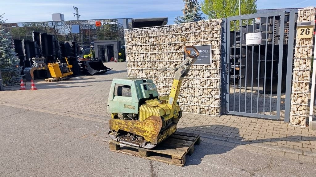 Ammann AVH 6030 Bj 2007, mit defektem Motor, Ersatzteile - Vibroplate: picture 4 Ammann AVH 6030 Bj 2007, mit defektem Motor, Ersatzteile - Vibroplate: picture 4