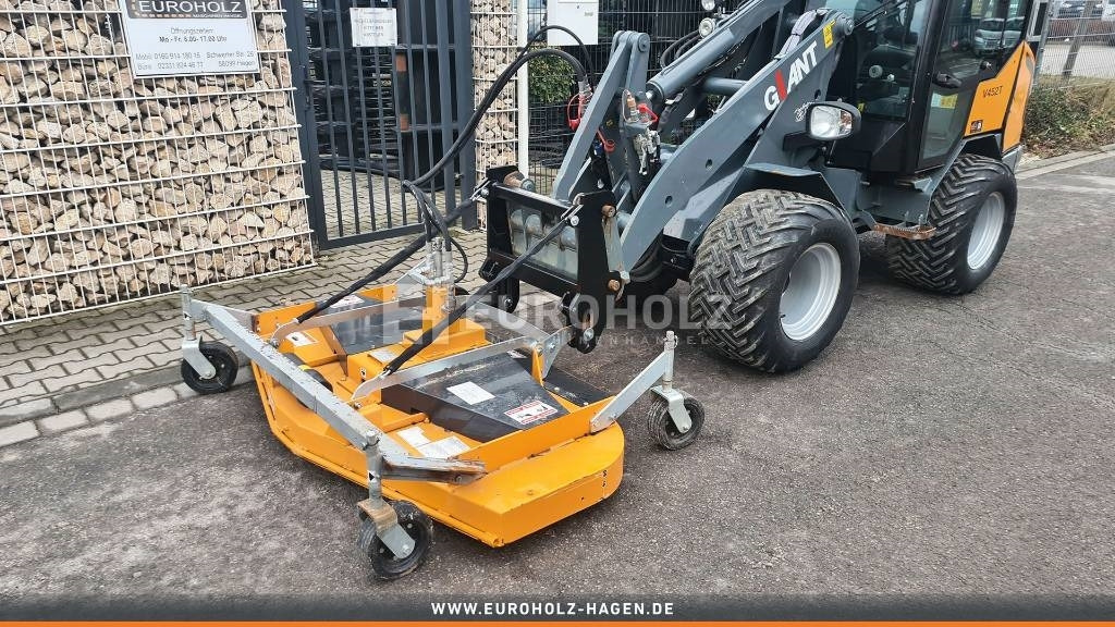 GiANT Radlader V452T, Bodenfräse, Mähwerk, Frontschaufel - Compact loader: picture 5 GiANT Radlader V452T, Bodenfräse, Mähwerk, Frontschaufel - Compact loader: picture 5