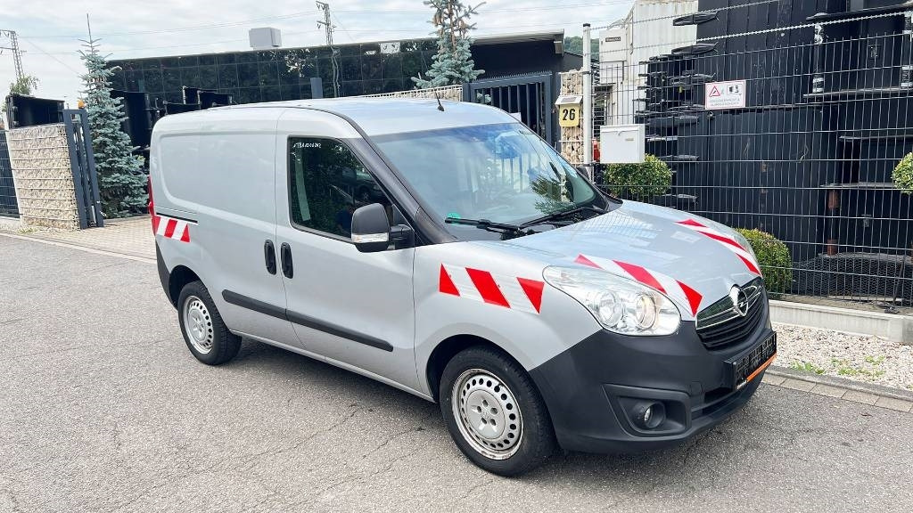 Opel Combo, 1.3 CDTi, Kastenwagen, Klima, PDC - Closed box van: picture 3 Opel Combo, 1.3 CDTi, Kastenwagen, Klima, PDC - Closed box van: picture 3