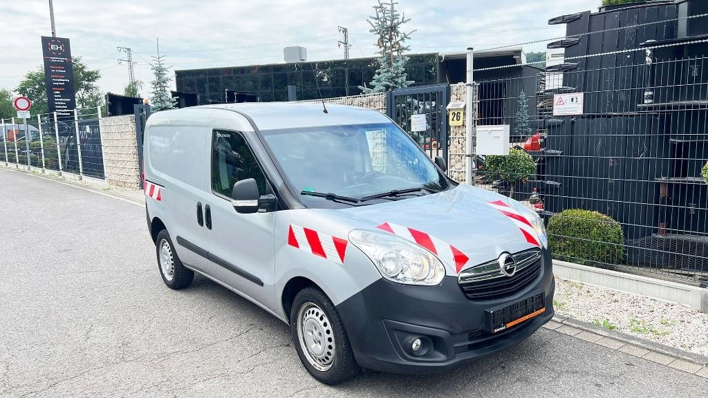 Opel Combo, 1.3 CDTi, Kastenwagen, Klima, PDC - Closed box van: picture 4 Opel Combo, 1.3 CDTi, Kastenwagen, Klima, PDC - Closed box van: picture 4