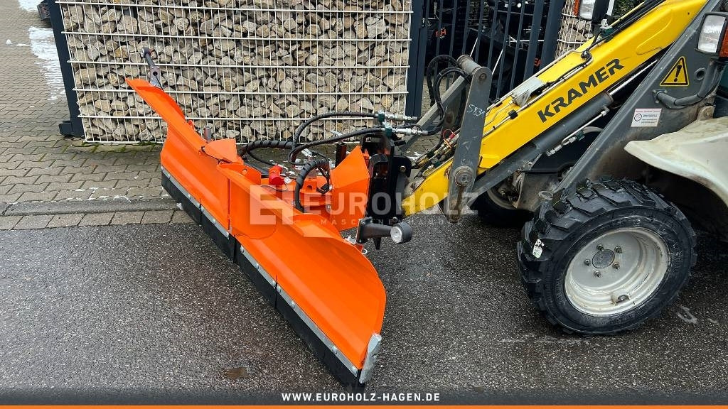 Schneepflug Schneeschild 2000M für Weideman 4004 - Snow plows for Agricultural machinery: picture 4 Schneepflug Schneeschild 2000M für Weideman 4004 - Snow plows for Agricultural machinery: picture 4