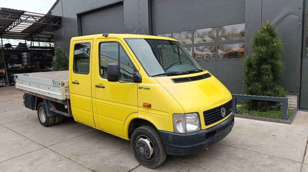Volkswagen LT 46 Pritschenwagen, Doka, 7 Sitze, Motorschaden - Open body delivery van, Combi van: picture 1 Volkswagen LT 46 Pritschenwagen, Doka, 7 Sitze, Motorschaden - Open body delivery van, Combi van: picture 1