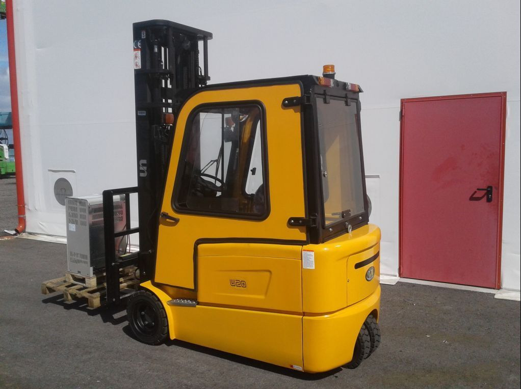 Maximal FBT20-AC - Electric forklift: picture 4 Maximal FBT20-AC - Electric forklift: picture 4