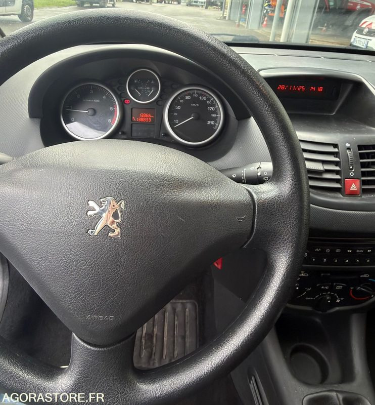 206 + - Car: picture 4 206 + - Car: picture 4