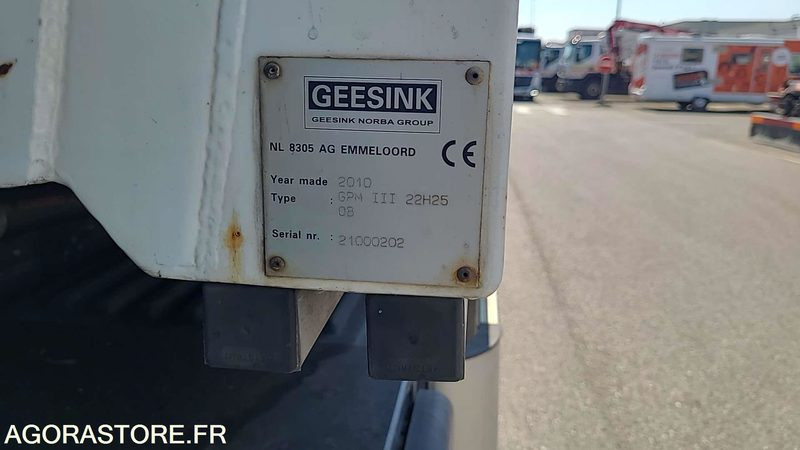 BB 817 DM - RENAULT PREMIUM 340 - 265653KM - 2010 - Garbage truck: picture 5 BB 817 DM - RENAULT PREMIUM 340 - 265653KM - 2010 - Garbage truck: picture 5