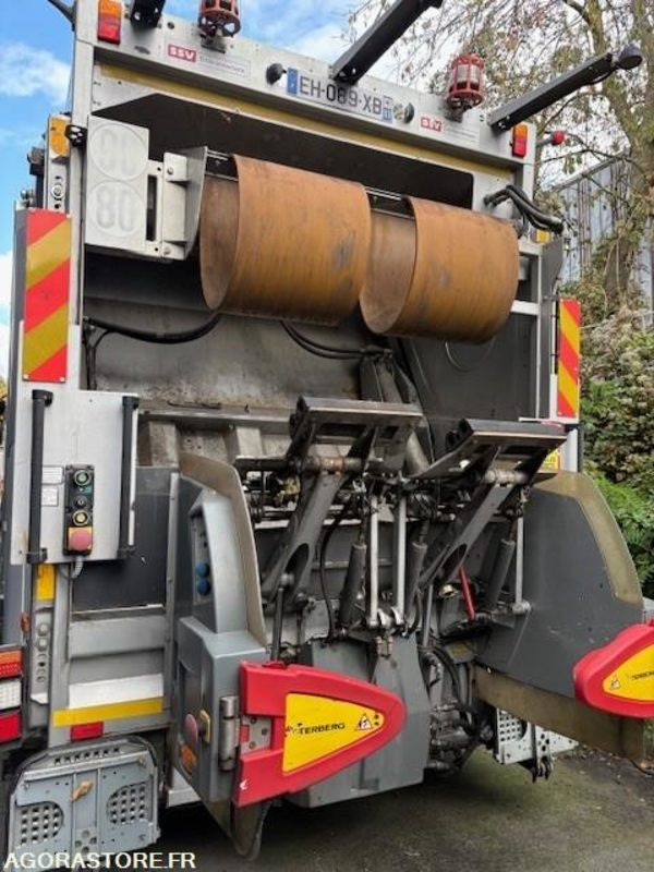 BOM 26 Tonnes GNV - RENAULT D-WIDE - 2016 - - Garbage truck: picture 2 BOM 26 Tonnes GNV - RENAULT D-WIDE - 2016 - - Garbage truck: picture 2