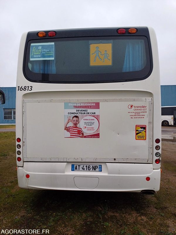 CAR IRISBUS RECREO - N°16813 - MEC2010 - 522000km/ AT-416-NP - School bus: picture 5 CAR IRISBUS RECREO - N°16813 - MEC2010 - 522000km/ AT-416-NP - School bus: picture 5