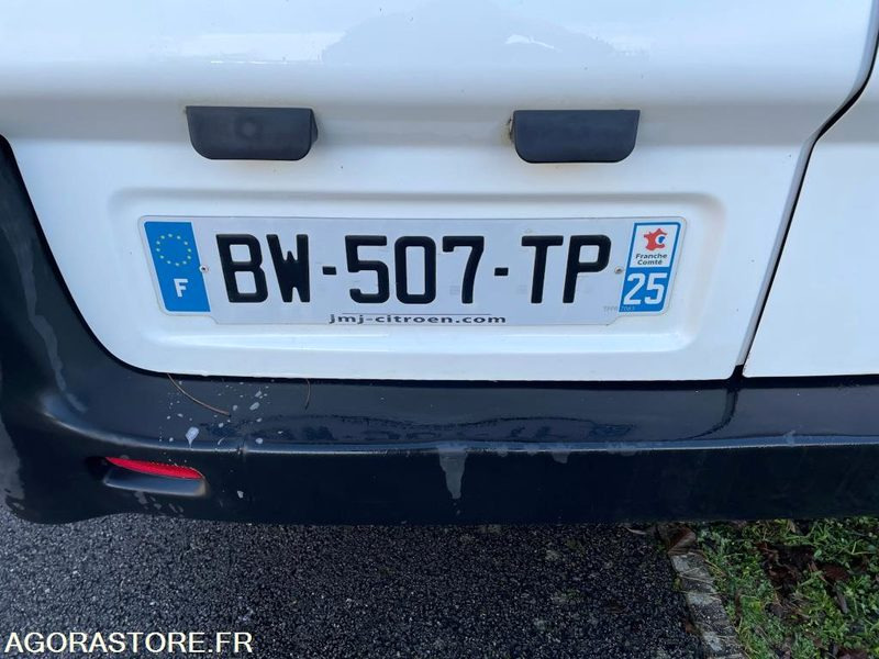 Small van CITROEN JUMPY 52085 KMS ANNEE 2011: picture 8 Small van CITROEN JUMPY 52085 KMS ANNEE 2011: picture 8