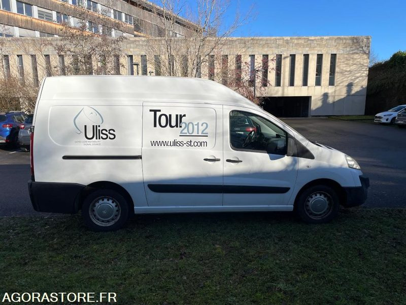 CITROEN JUMPY 52085 KMS ANNEE 2011 - Small van: picture 4 CITROEN JUMPY 52085 KMS ANNEE 2011 - Small van: picture 4