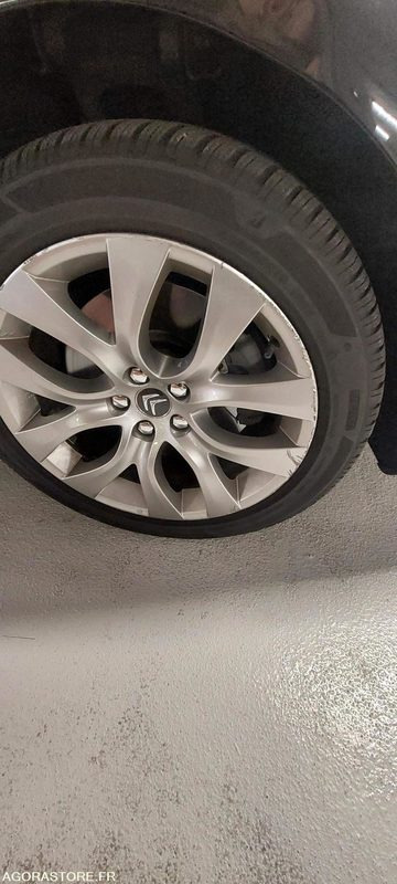 Car Citroën C5 2.0 Bleuhdi - 2016 - 191232kms: picture 20 Car Citroën C5 2.0 Bleuhdi - 2016 - 191232kms: picture 20