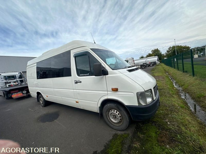 9 PLACES VOLKSWAGEN LT 35 TDI L3 H2 AIR CLIM - Commercial truck: picture 5 9 PLACES VOLKSWAGEN LT 35 TDI L3 H2 AIR CLIM - Commercial truck: picture 5
