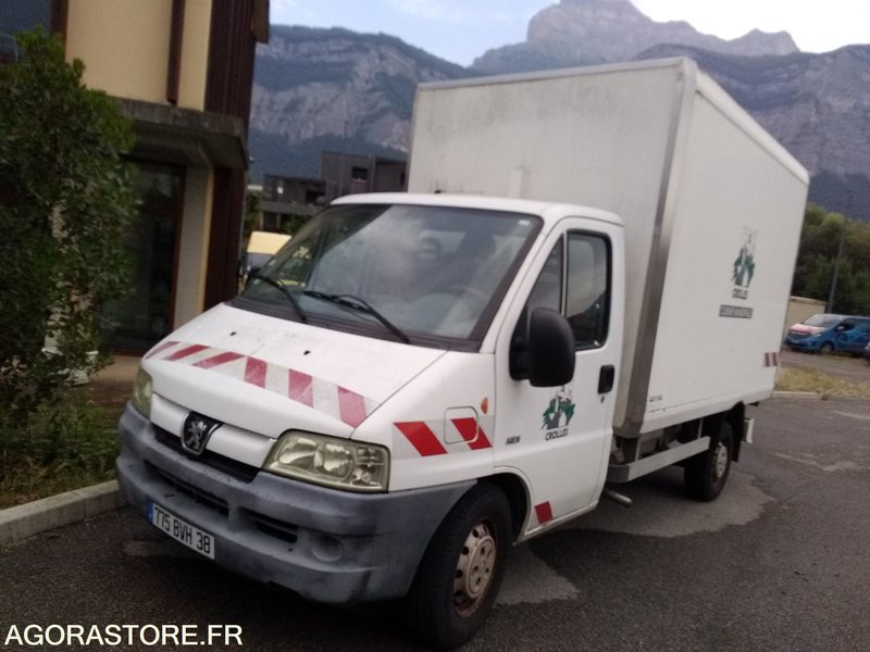 Peugeot boxer hayon 500kgs joint culasse HS - Commercial truck: picture 1 Peugeot boxer hayon 500kgs joint culasse HS - Commercial truck: picture 1