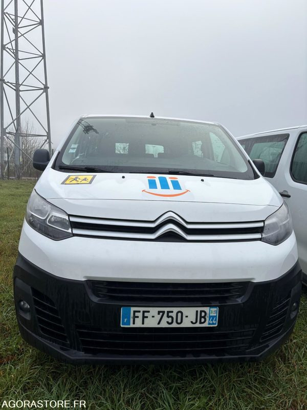 FF-750-JB - Roulant - CITROEN JUMPY SPACE TOURER - VP - 188 198 Kms - Minibus, Passenger van: picture 4 FF-750-JB - Roulant - CITROEN JUMPY SPACE TOURER - VP - 188 198 Kms - Minibus, Passenger van: picture 4