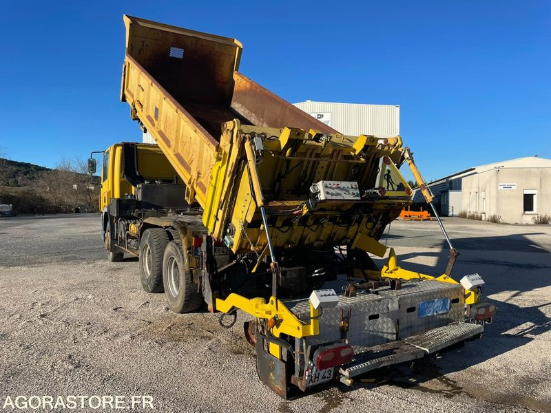 FINISSEUR D’INTERVENTION RAPIDE - DAF - FIR 3000 - 2003 / 335000 KM - Asphalt distributor: picture 1 FINISSEUR D’INTERVENTION RAPIDE - DAF - FIR 3000 - 2003 / 335000 KM - Asphalt distributor: picture 1