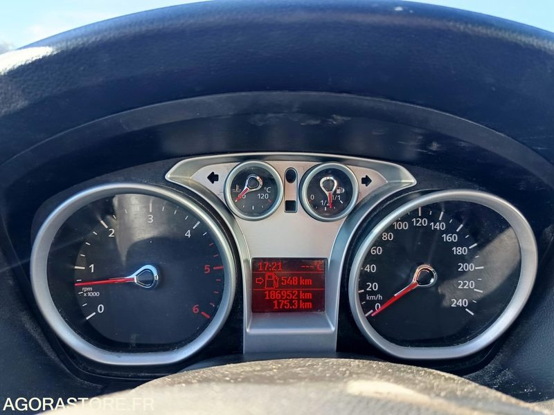 Car FORD FOCUS 1.6 TDCI 90CH - 2009 - 187000KMS: picture 11