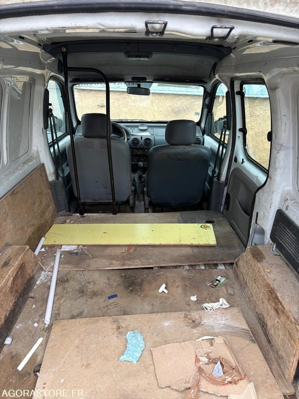 FOURGONNETTE RENAULT KANGOO - Small van: picture 1 FOURGONNETTE RENAULT KANGOO - Small van: picture 1