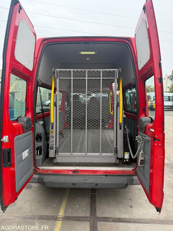 Ford - Minibus, Passenger van: picture 4 Ford - Minibus, Passenger van: picture 4
