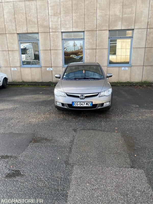 HONDA CIVIC HYBRIDE 2008 - Car: picture 1 HONDA CIVIC HYBRIDE 2008 - Car: picture 1