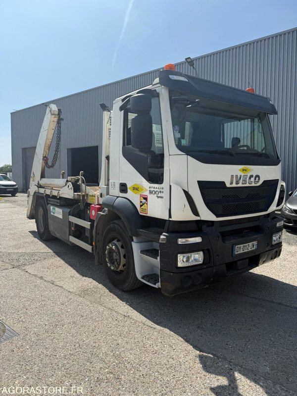 IVECO STRALIS MULTIBENNE 4x2 - 2015 / 61000KM - Skip loader truck: picture 1 IVECO STRALIS MULTIBENNE 4x2 - 2015 / 61000KM - Skip loader truck: picture 1