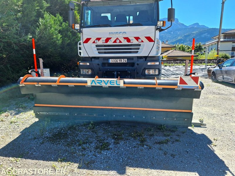 IVECO TRACKER - Snow removal vehicle: picture 1 IVECO TRACKER - Snow removal vehicle: picture 1