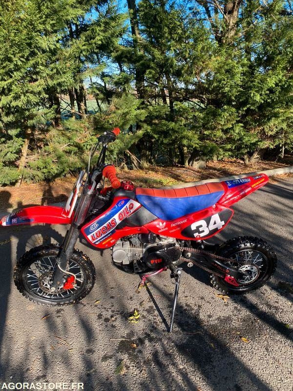MOTO-CROSS-DIRT-APOLLO-140CC - Motorcycle: picture 1 MOTO-CROSS-DIRT-APOLLO-140CC - Motorcycle: picture 1