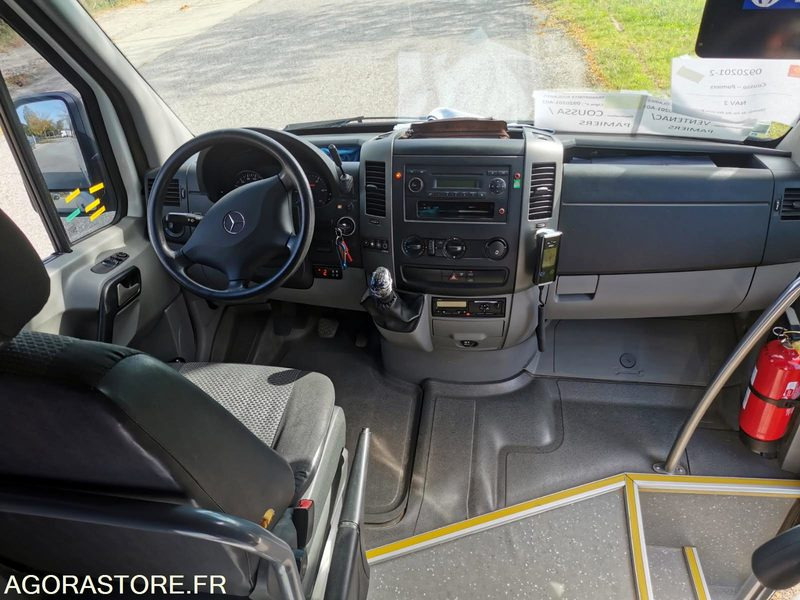 Mercedes sprinter 01/2014 BVM 22+1 places Clim 215000 kms ralentisseur - Minibus, Passenger van: picture 5 Mercedes sprinter 01/2014 BVM 22+1 places Clim 215000 kms ralentisseur - Minibus, Passenger van: picture 5