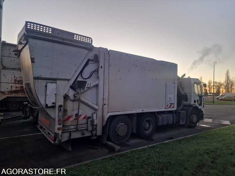 *PLUS DISPO* RENAULT - PREMIUM 380DXI - 2012 / 253 640 KM - Garbage truck: picture 4 *PLUS DISPO* RENAULT - PREMIUM 380DXI - 2012 / 253 640 KM - Garbage truck: picture 4