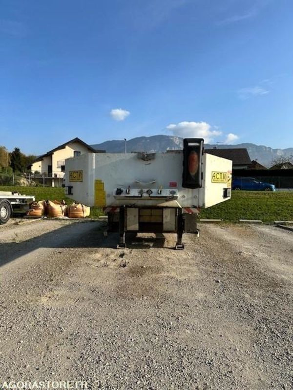 PORTE ENGINS ACTM CU23T - 2012 - Low loader trailer: picture 2 PORTE ENGINS ACTM CU23T - 2012 - Low loader trailer: picture 2