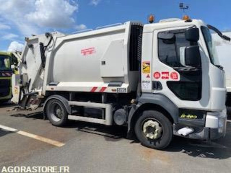 PORTEUR BOM 12T VOLVO GEESINK - 265230 km - 2010 (5095) - Garbage truck: picture 1 PORTEUR BOM 12T VOLVO GEESINK - 265230 km - 2010 (5095) - Garbage truck: picture 1