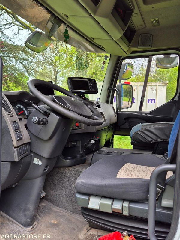 Garbage truck RENAULT – FAUN PREMIUM 437 825 kms 19 tonnes 2010: picture 6