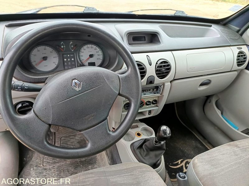 Car RENAULT KANGOO 1.5 DCI - 2003 - 227000KMS: picture 10 Car RENAULT KANGOO 1.5 DCI - 2003 - 227000KMS: picture 10