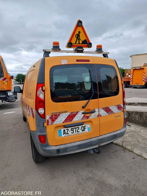 RENAULT KANGOO 1.5Dci - AZ-972-QF moteur tournant / véhicule roulant - Small van: picture 3 RENAULT KANGOO 1.5Dci - AZ-972-QF moteur tournant / véhicule roulant - Small van: picture 3