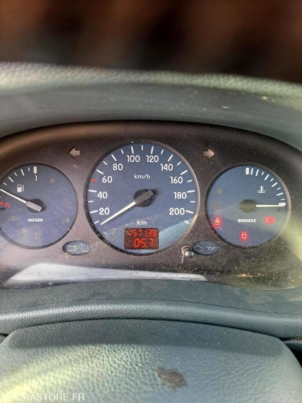 RENAULT KANGOO 157000kms 2000 - Small van: picture 4 RENAULT KANGOO 157000kms 2000 - Small van: picture 4
