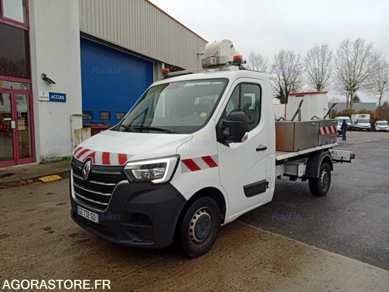 RENAULT MASTER ELEVATEUR CC TRAC F35 L2 145 / 91941 kms / 2021 / GD-732-GD - Panel van: picture 2 RENAULT MASTER ELEVATEUR CC TRAC F35 L2 145 / 91941 kms / 2021 / GD-732-GD - Panel van: picture 2