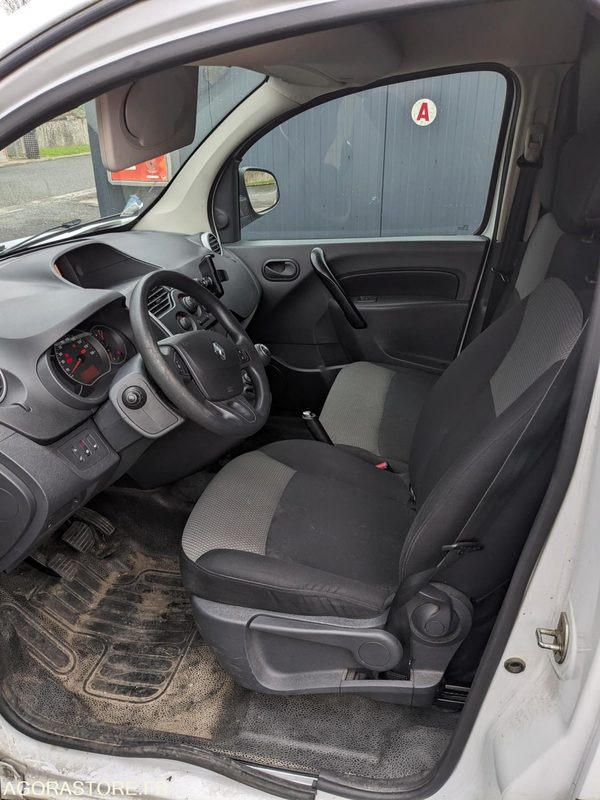 Small van Renault Kangoo: picture 7 Small van Renault Kangoo: picture 7