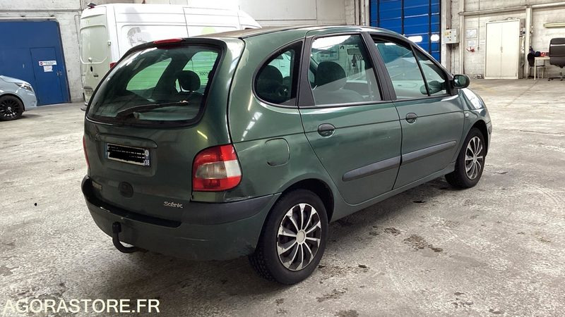 Renault Scenic 1.6 16V - Motorcycle: picture 2 Renault Scenic 1.6 16V - Motorcycle: picture 2