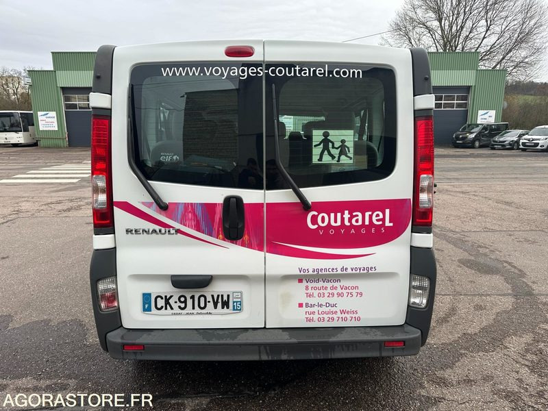 Renault Trafic 9 places / CK-910-VW / 325 196kms - Minibus, Passenger van: picture 3 Renault Trafic 9 places / CK-910-VW / 325 196kms - Minibus, Passenger van: picture 3