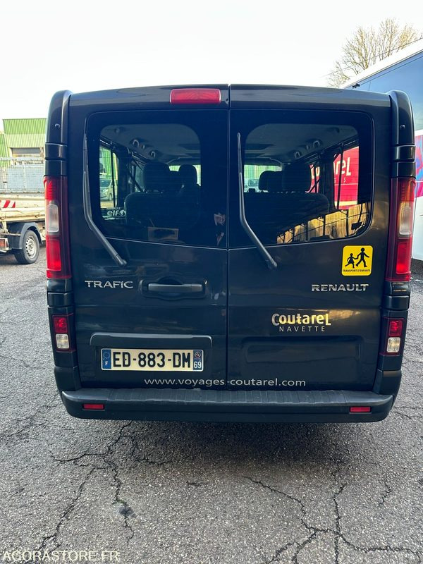 Renault Trafic 9 places / ED-883-DM / 274 888kms - Minibus, Passenger van: picture 4 Renault Trafic 9 places / ED-883-DM / 274 888kms - Minibus, Passenger van: picture 4