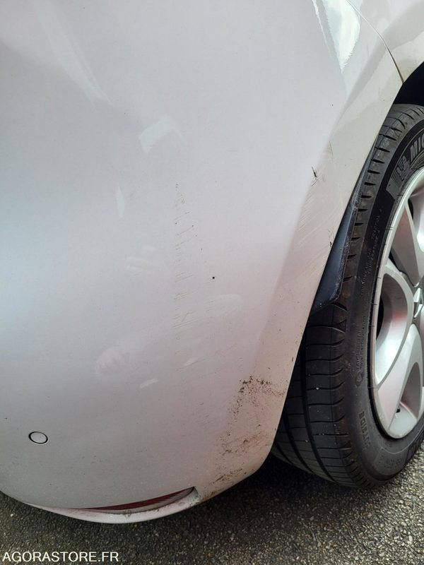 Renault Zoé 70265 kms FD266AT - Car: picture 4 Renault Zoé 70265 kms FD266AT - Car: picture 4