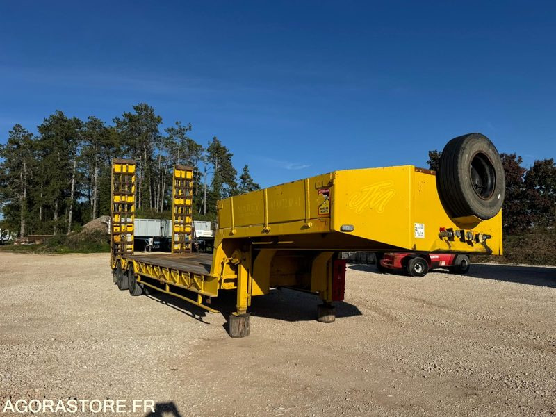 Semi-remorque ACTM - 1988 - Low loader trailer: picture 4 Semi-remorque ACTM - 1988 - Low loader trailer: picture 4