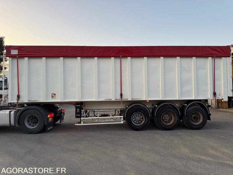 Semi benne céréalière BENALU 3 essieux 50m3 - Semi-trailer: picture 3 Semi benne céréalière BENALU 3 essieux 50m3 - Semi-trailer: picture 3