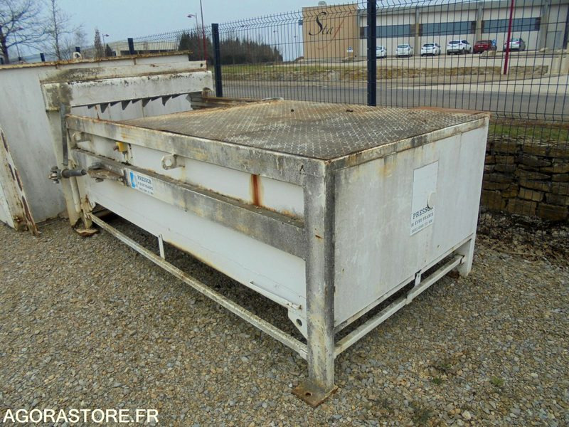 COMPACTEUR DECHET - PRESSOR AN 2006 - Swap body/ Container: picture 1 COMPACTEUR DECHET - PRESSOR AN 2006 - Swap body/ Container: picture 1