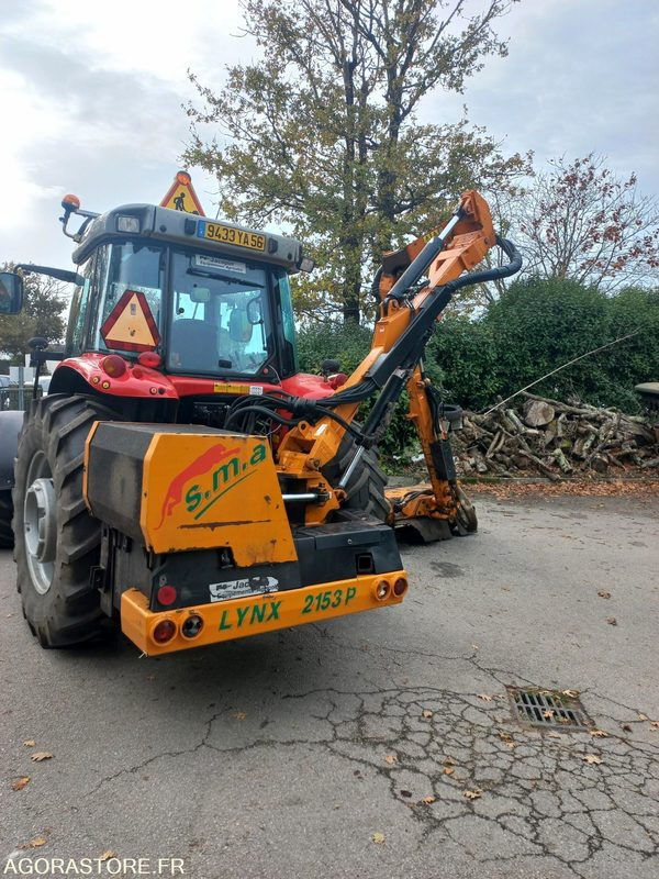 Tracteur Massey Fergusson avec épareuse SMA - Farm tractor: picture 5 Tracteur Massey Fergusson avec épareuse SMA - Farm tractor: picture 5