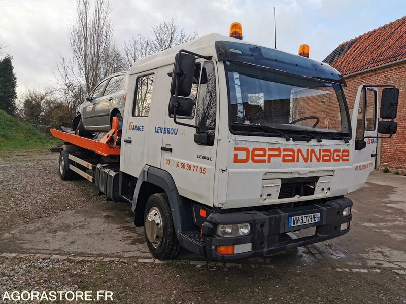 Camion dépannage plateau Man - 2001 - 339 751km - VEHICULE BELGE - Tractor truck: picture 1 Camion dépannage plateau Man - 2001 - 339 751km - VEHICULE BELGE - Tractor truck: picture 1
