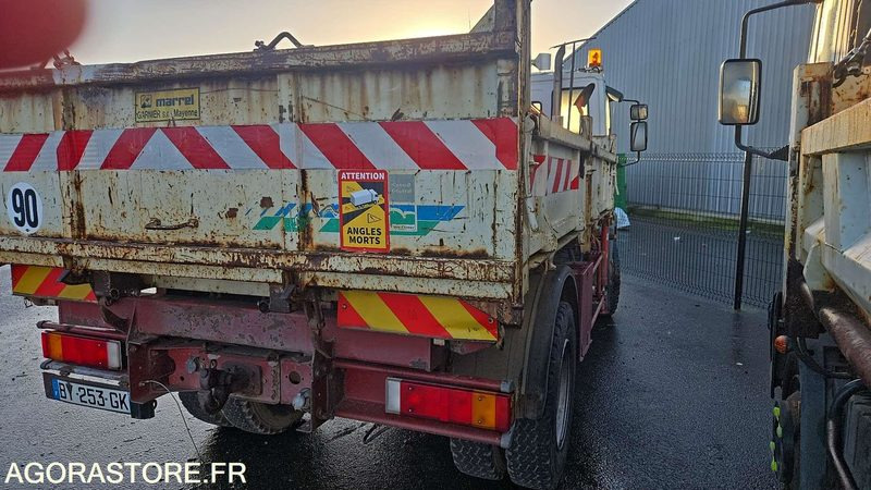 IVECO CAM - 2003 - 213734 KM - BY-253-GK - Tractor truck: picture 2 IVECO CAM - 2003 - 213734 KM - BY-253-GK - Tractor truck: picture 2