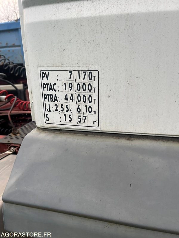 TRACTEUR 4X2 IVECO STRALIS 2004 420 000 KM - Tractor truck: picture 2 TRACTEUR 4X2 IVECO STRALIS 2004 420 000 KM - Tractor truck: picture 2