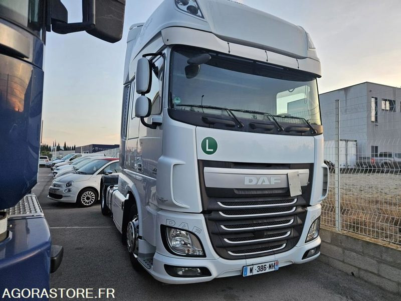 TRACTEUR DAF XF 510 XL - 2016 - 447120km - TRES BON ETAT - Tractor truck: picture 1 TRACTEUR DAF XF 510 XL - 2016 - 447120km - TRES BON ETAT - Tractor truck: picture 1