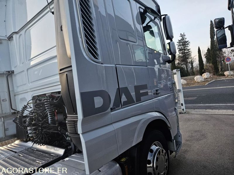 TRACTEUR DAF XF 510 XL - 2016 - 447120km - TRES BON ETAT - Tractor truck: picture 3 TRACTEUR DAF XF 510 XL - 2016 - 447120km - TRES BON ETAT - Tractor truck: picture 3