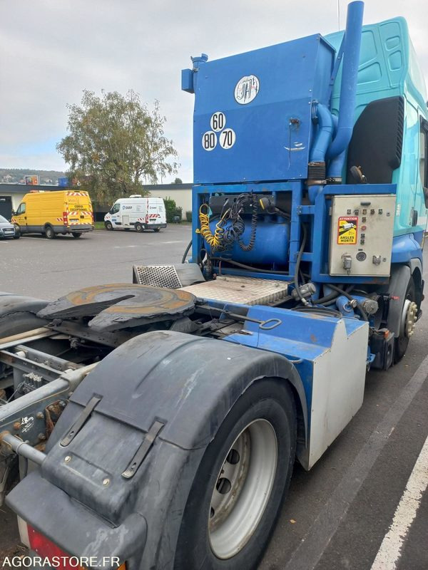 TRACTEUR RENAULT TRUCKS AVEC POMPE DK258VR (vente uniquement export) - Tractor truck: picture 3 TRACTEUR RENAULT TRUCKS AVEC POMPE DK258VR (vente uniquement export) - Tractor truck: picture 3